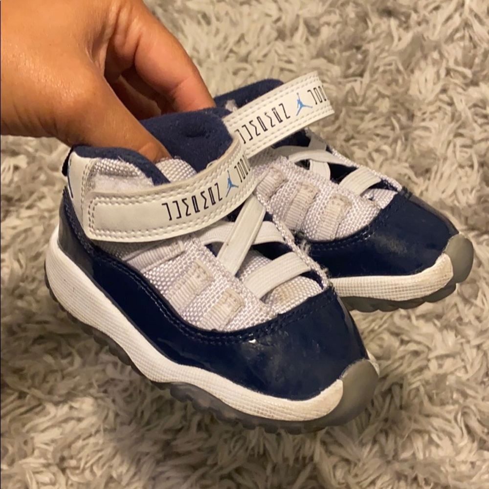 Baby Jordan Retro 11